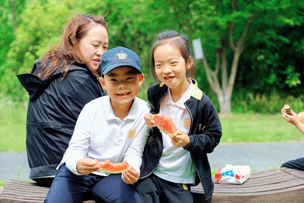 Mother’s Day celebration,Hiba Academy Nantong Nursery
